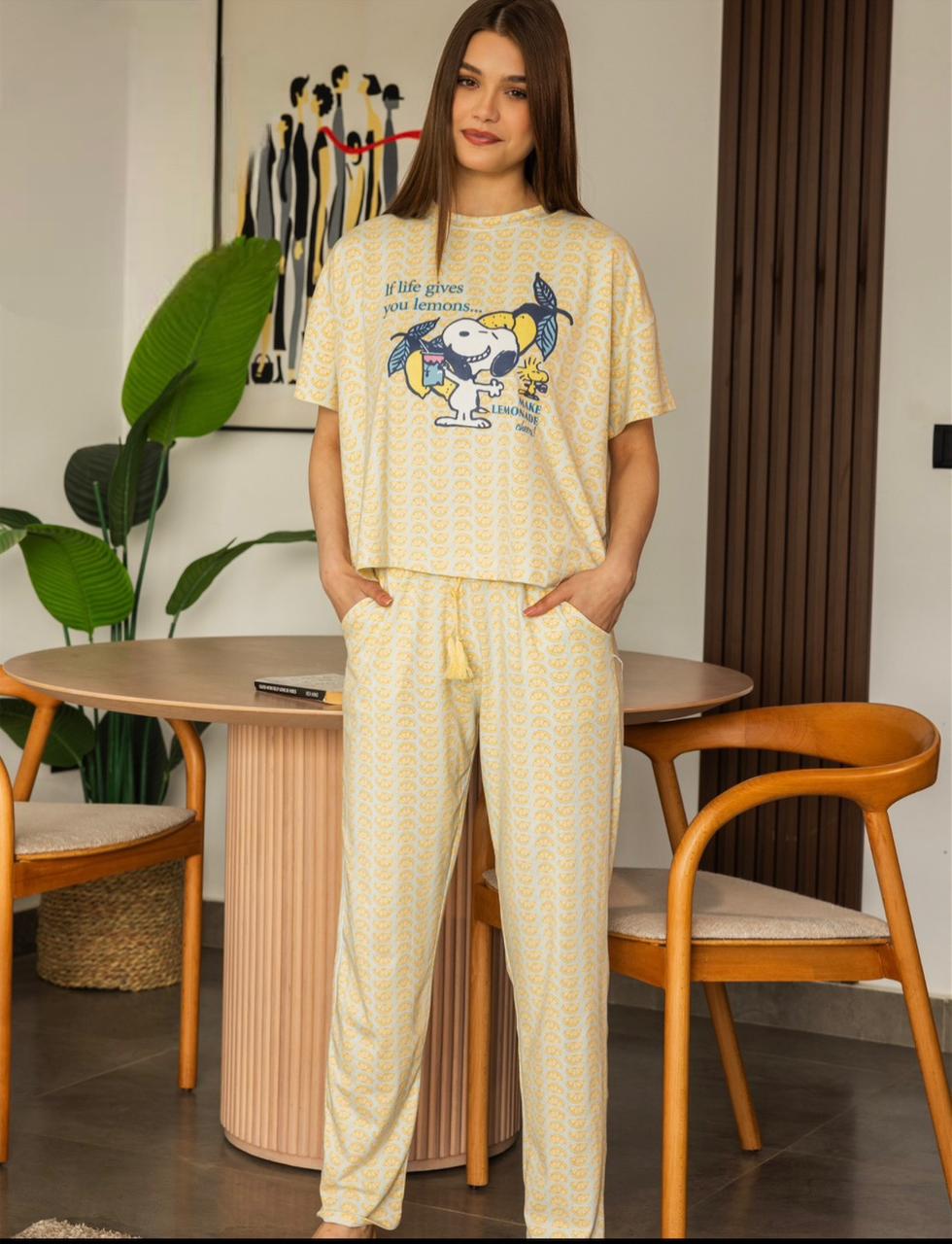 T-shirt and pantalon Pajma