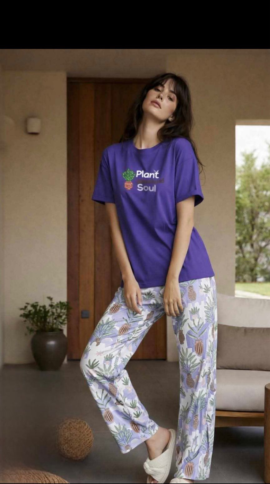 T-shirt and pantalon Pajma